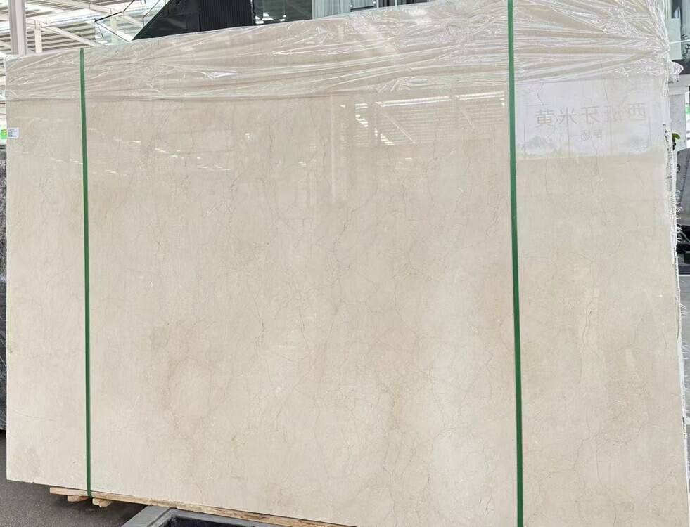 Custom Cream Marfil Marble Feature Walls details