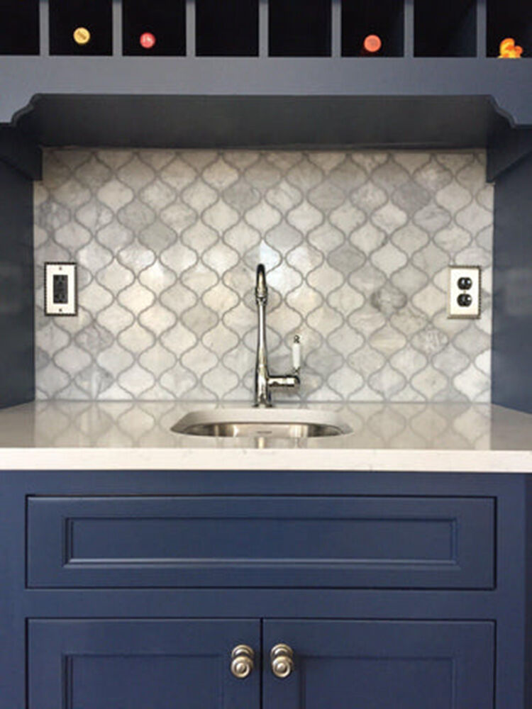 MODERN ARABESQUE GRAY WHITE GLOSSY CARRARA MARBLE MOSAIC supplier