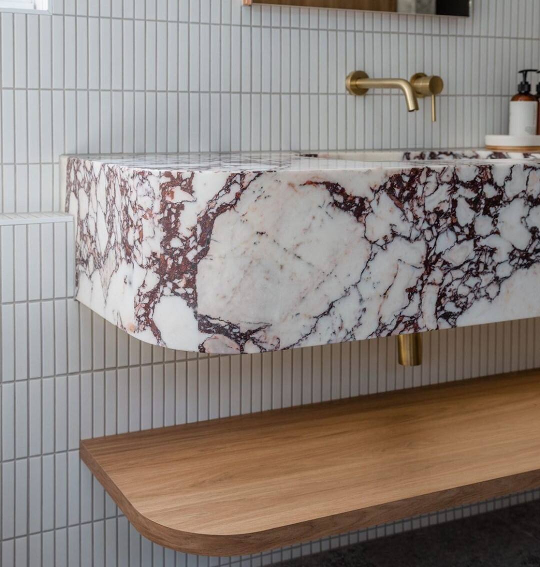 Calacatta Violet factory