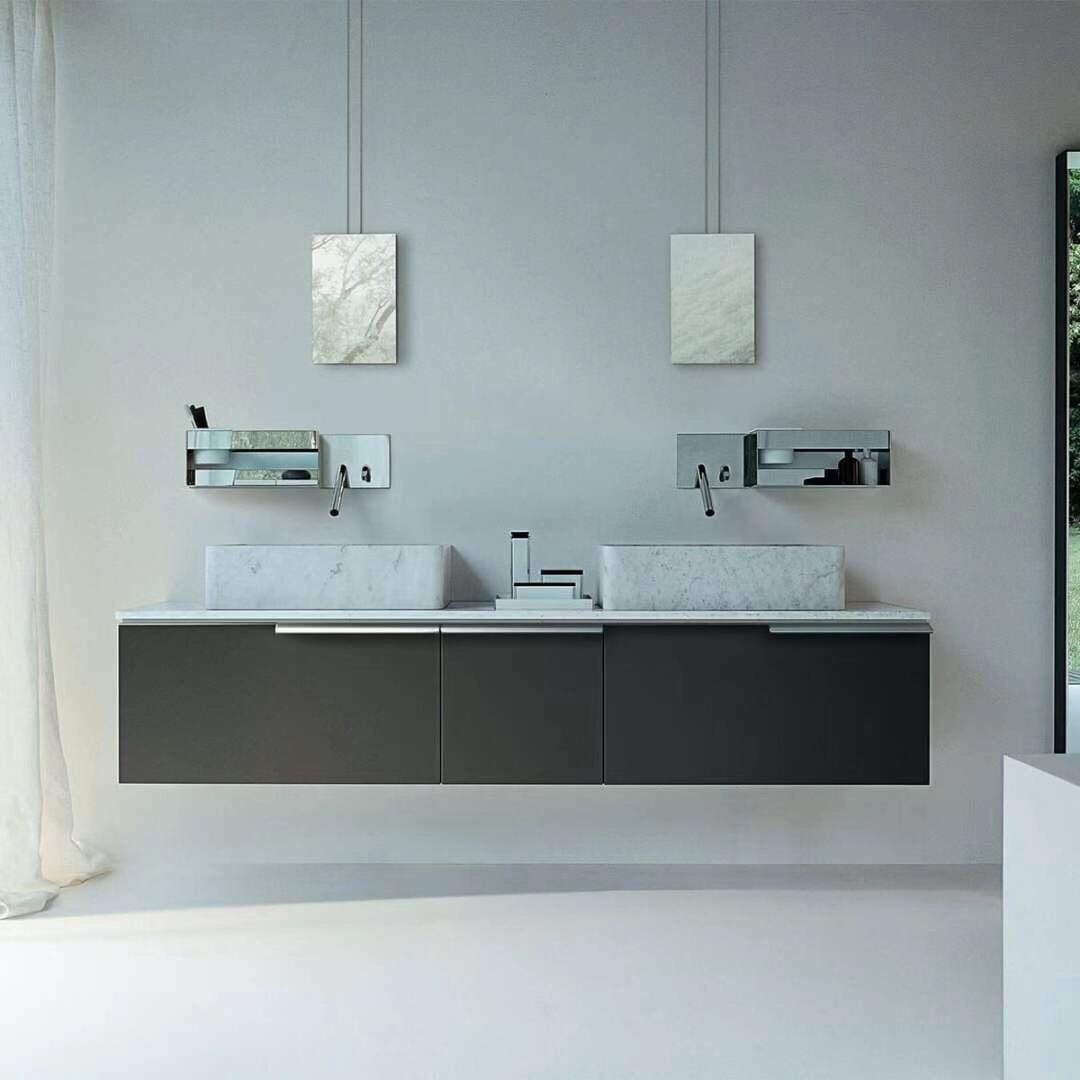 Consigli per la pulizia dei piani lavabo in marmo Carrara: rimozione del sapone e delle macchie