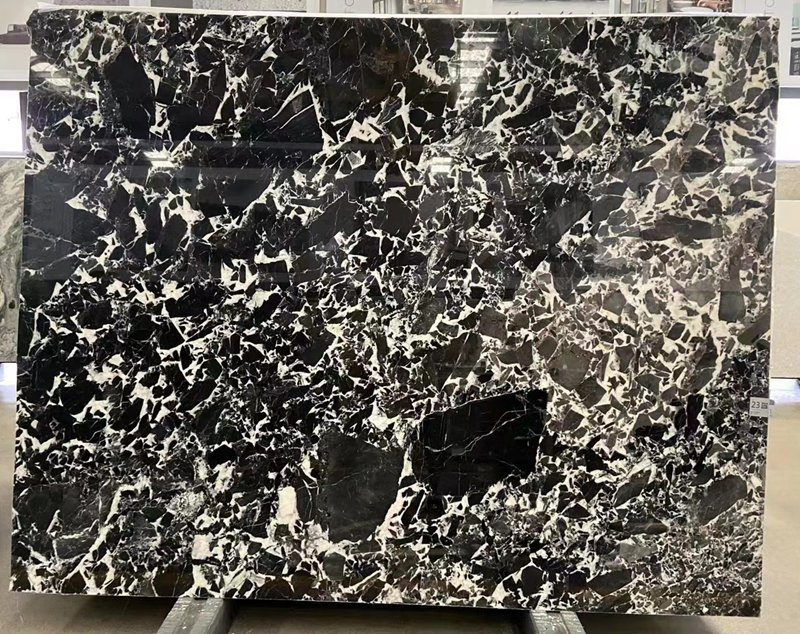 Noir Grand Antique Black marble side tables details