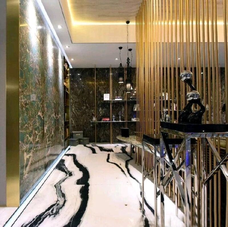 Elegant Panda White Walls for et dristigt og luksuriøst udseende