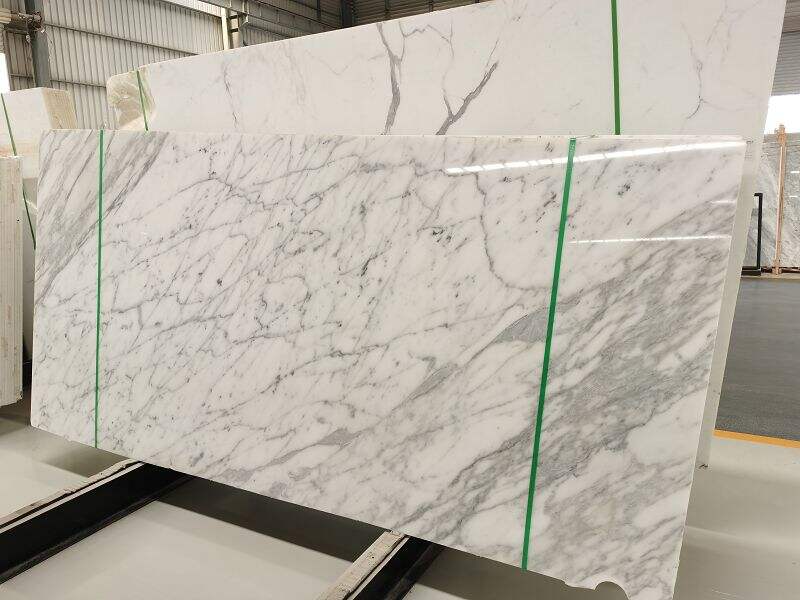 Carrara marble  details