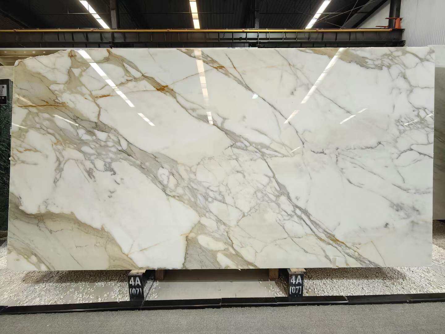 Calacatta Borghini Gold White Marble Slab