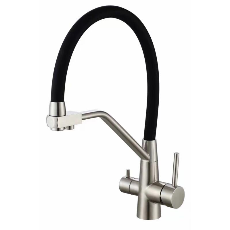 1LQ280204 Brass Kitchen Sink Faucet with Pull Out Spray Mixer and 360 Degree Rotation Flexible Design Chrome