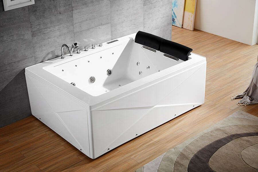 3(099558b7cc).jpg