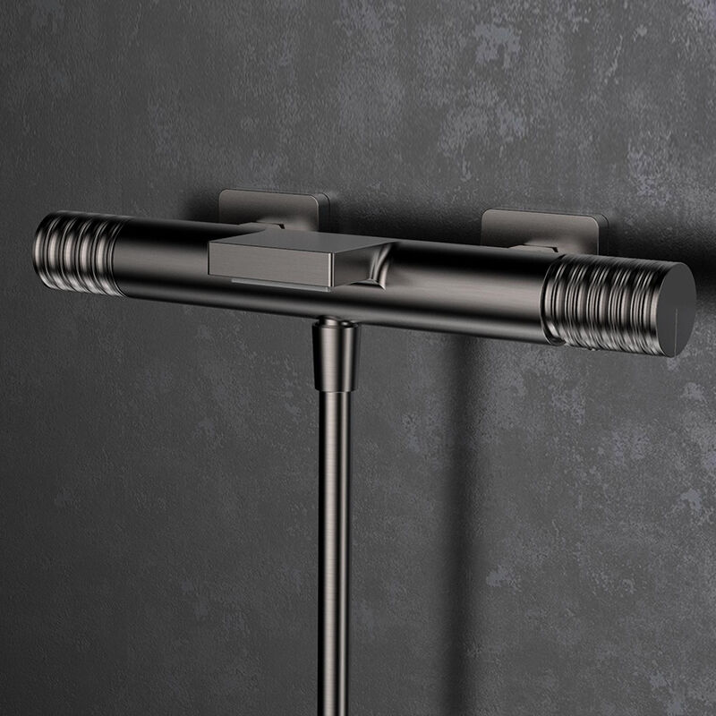 Comprehensive Product Portfolio and Expert Curation