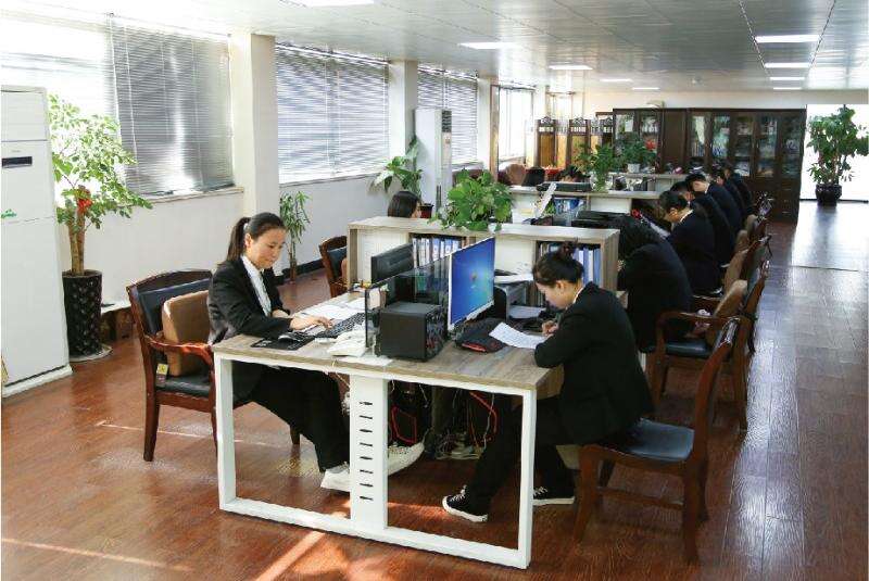 Our Packaging Experts – Where Passion Meets Precision