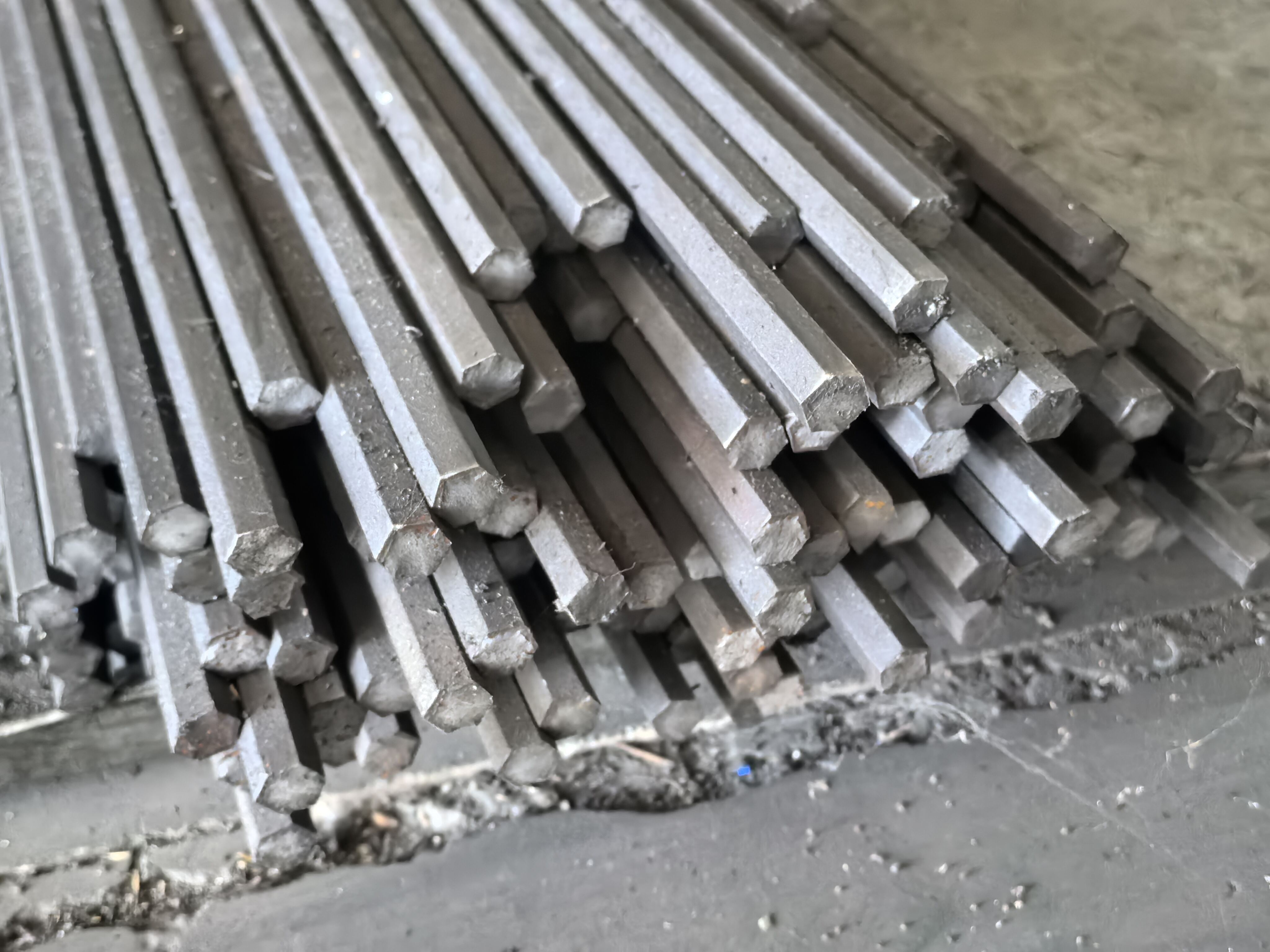 Thanh lục giác bằng thép không gỉ cao cấp cho nhiều ứng dụng đa dạng