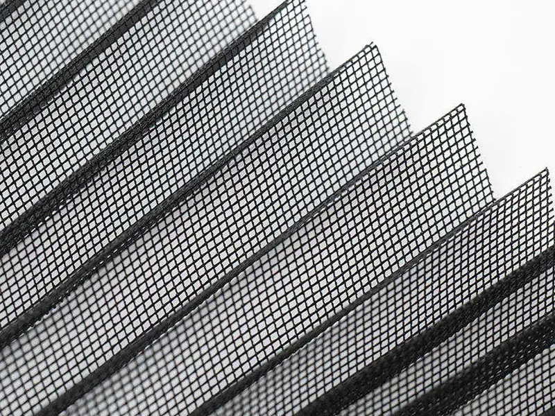 Hvad er den korrekte måde at montere vinduesgitternet på rammer?