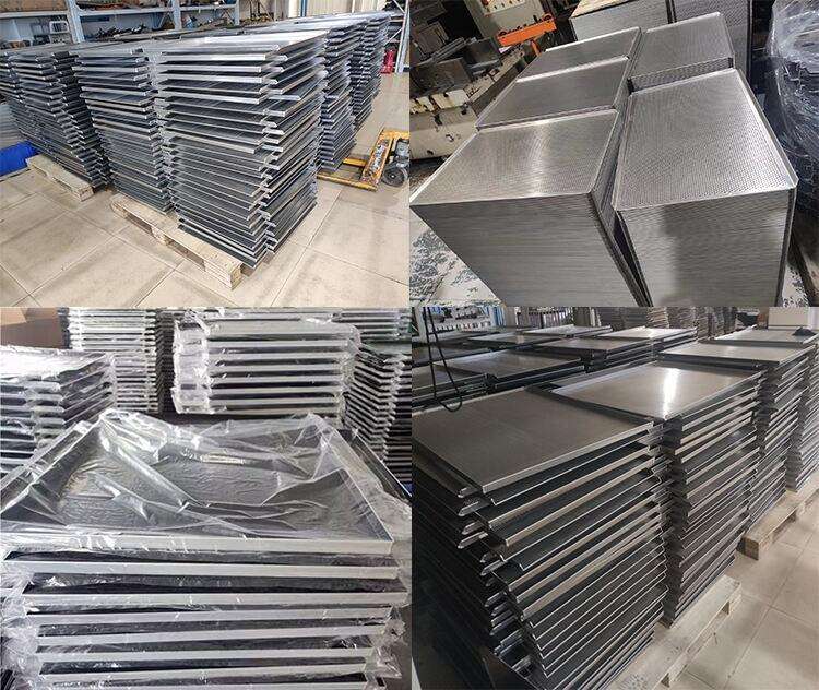 custom baking trays(602666f2cf).jpg