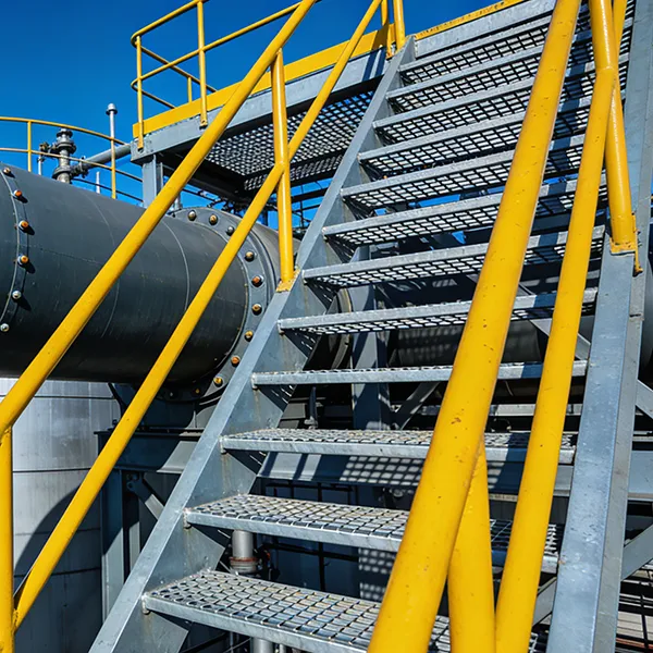 Op maat gemaakte metalen trappen: onthulling van hun unieke waarde