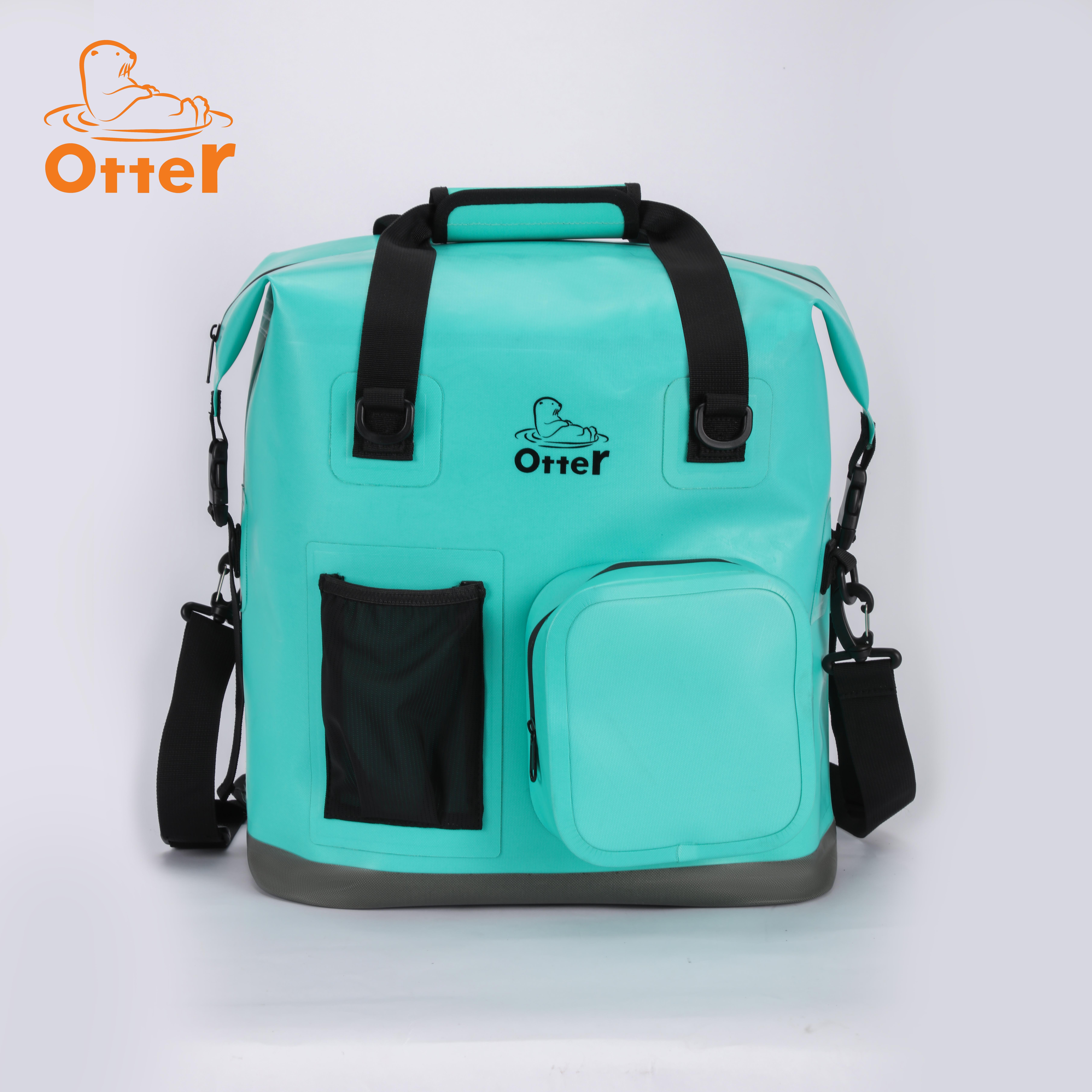 Waterproof Dog Travel Bag with Shoulder Strap Approved Carrier for Medium/Big Dog