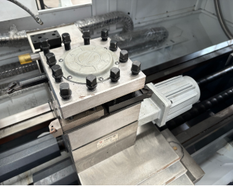 Hydraulic Single-Spindle Double-Head CNC Lathe | Fast Cutting for Precision Machinery Parts details