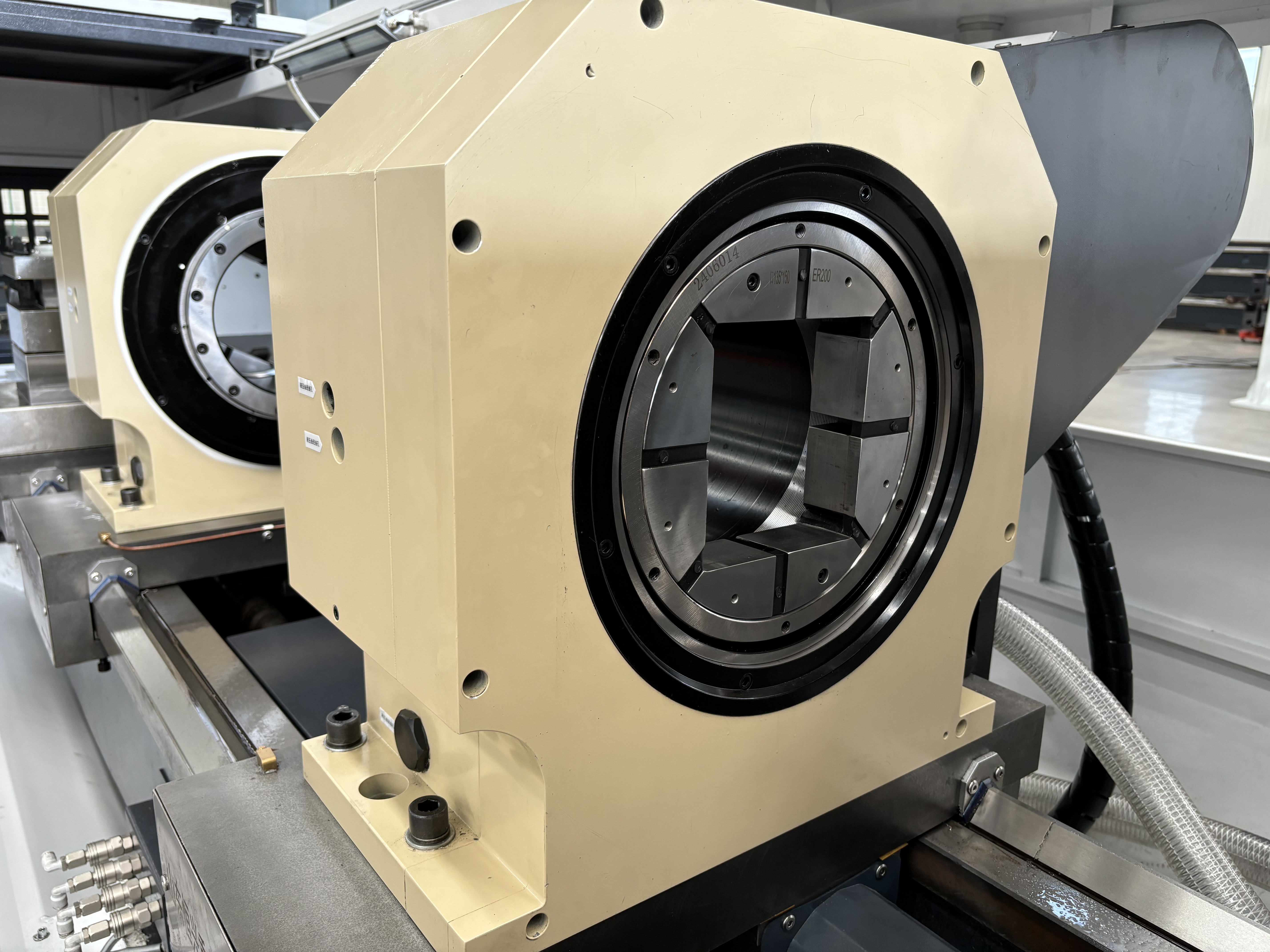 CNC lathe details (2).jpg