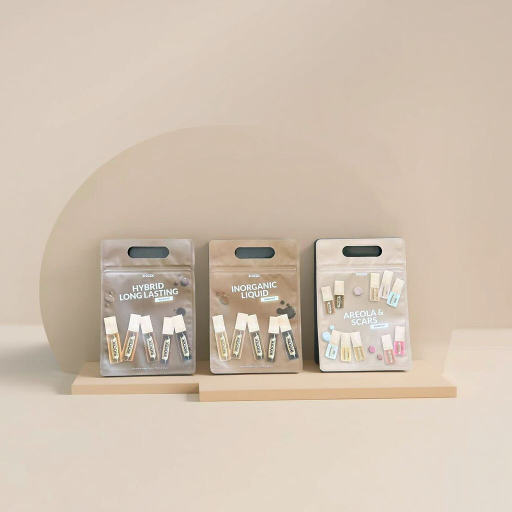 Trending styles and colors for cosmetic pouch packaging