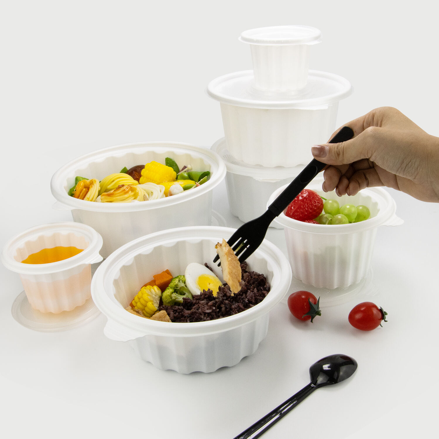 Neue Produktveröffentlichung | Weiße PP-Schüssel-Serie von Xiamen XieFa Packing – Erhältlich in Einzel- und Doppelschichtausführung mit PET/PP-Deckeloptionen
