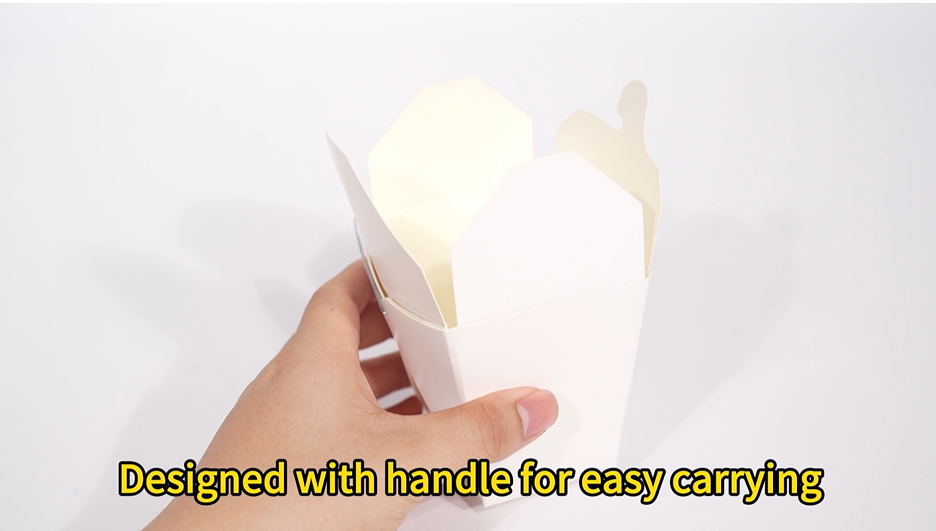 Wit karton noedelblik