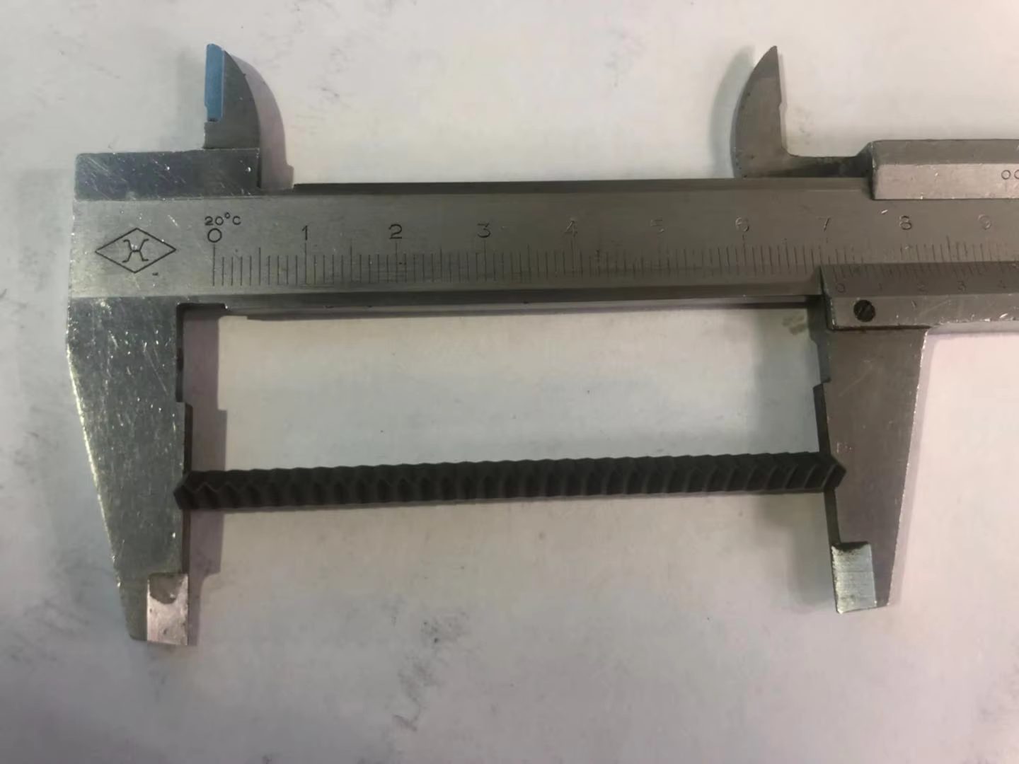 product customized high precision sealing machine tooth blade knife blade zigzag cutters for pillow packing machine spare parts-2