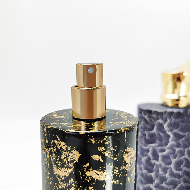 Neuankunft Luxus Schwarzes Gold 100ml Parfüm-Spray-Glasflasche mit Goldkappe HY-S039