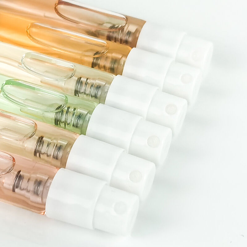 3 ml Liten Tom Sprutningsbar Påfyllbar Parfymtestare Resa Smal Glasprovflaska med Låda