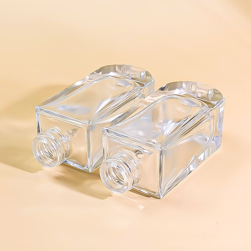 Benutzerdefiniertes Logo und Farbe Kosmetikverpackung 30ml leere Glasflasche für Flüssiggrundierung mit Pump