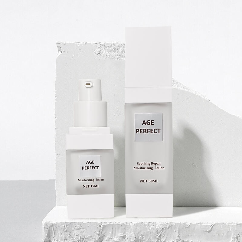 Tilpasset Private Label Glass Mat 15ml 30ml Creme Pumpeflaske Firkantet Tom Væskemake-up Flaske