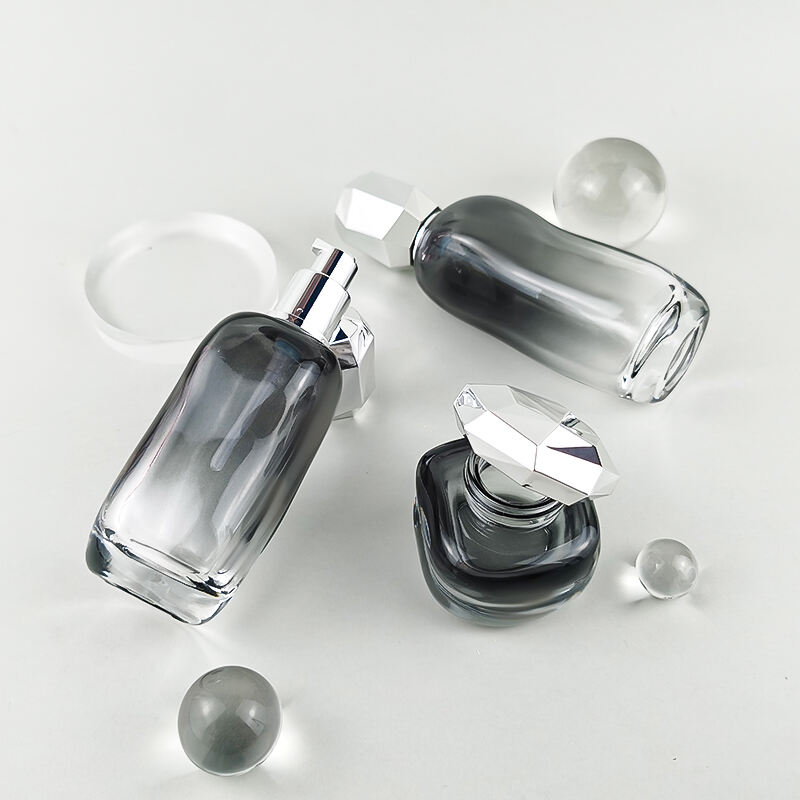 Unregelmäßiges Gradientenschwarzes Kosmetikglasset mit silbernem Verschluss HY-2448