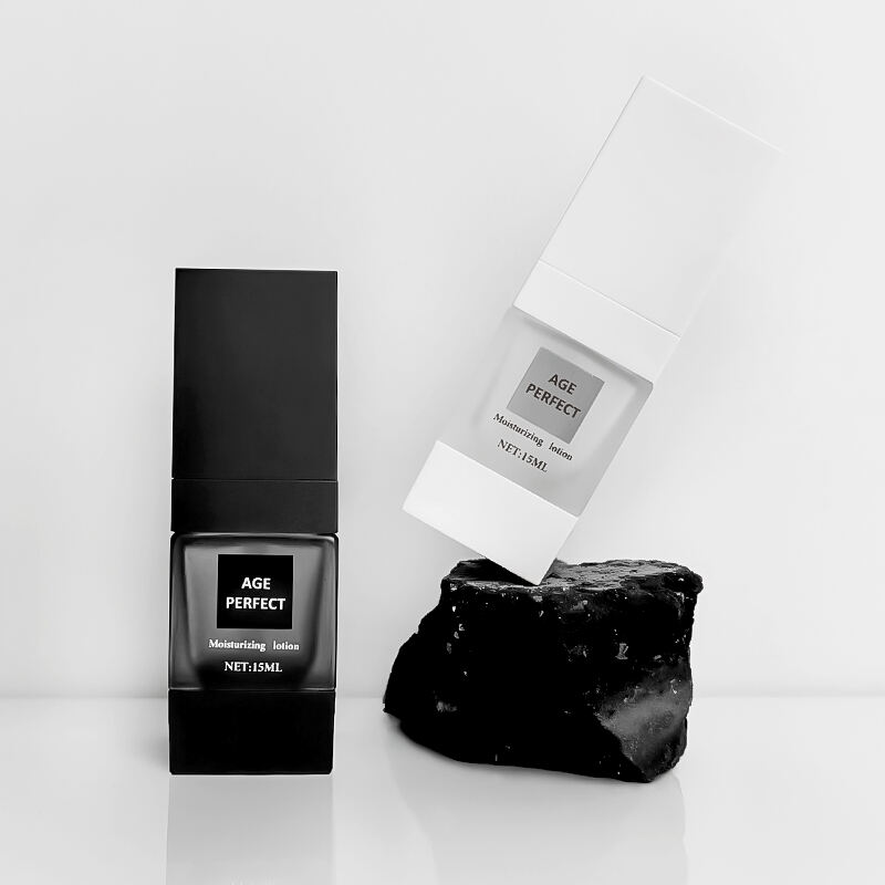 Tilpasset Private Label Glass Mat 15ml 30ml Creme Pumpeflaske Firkantet Tom Væskemake-up Flaske