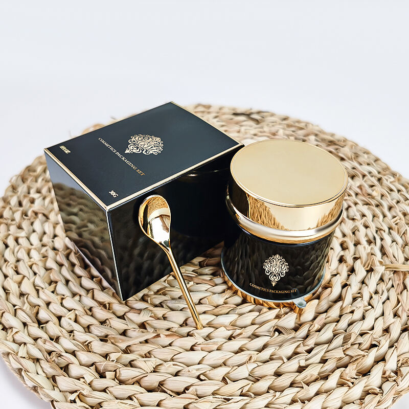 Individuelles Logo öko-freundlicher Luxus Hautpflege-Cremeglasbehälter Kosmetik 20ml 30ml 50ml Schwarze Goldverschluss Glasflasche mit Löffel und Box