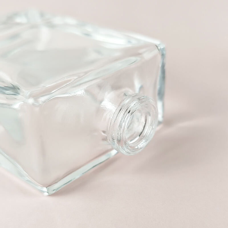 100ml Leeres Glasduftwasser-Sprayfläschchen HY-S002