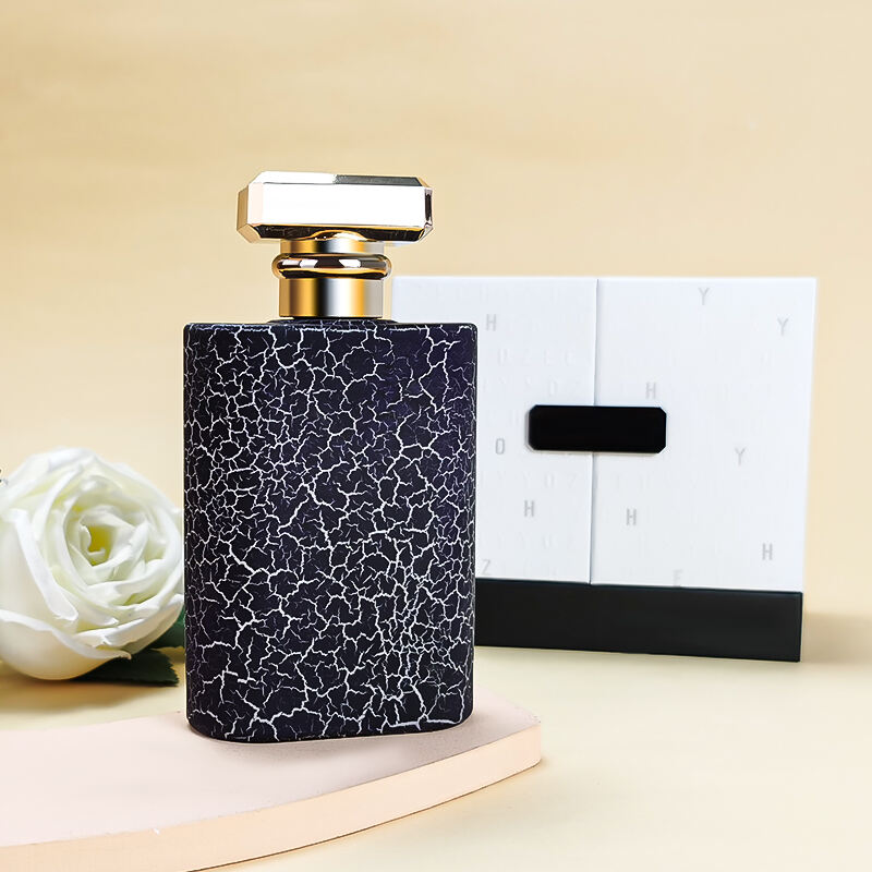 Neues Luxusflaches 100 ml Goldener Parfümglasflasche mit Sprühkopf und Box HY-S048