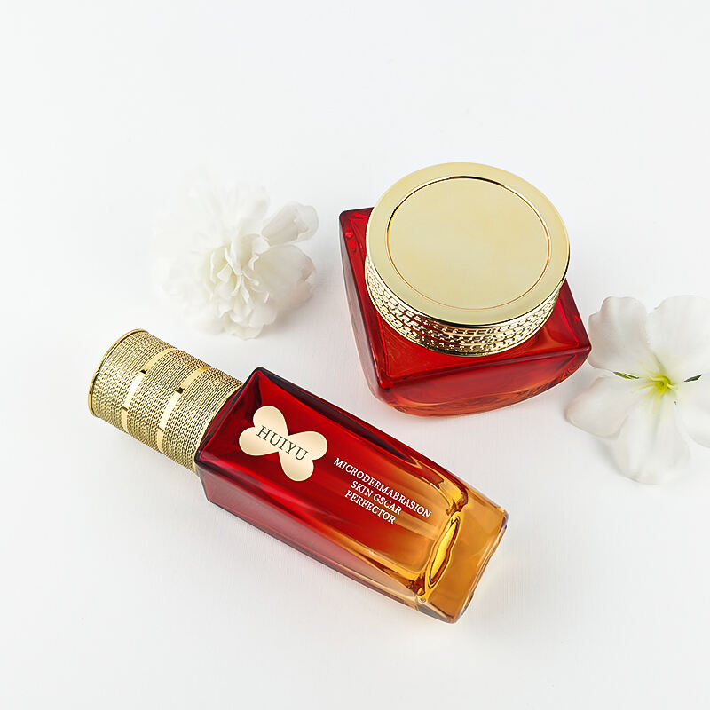 Quadratische Luxus-Golddeckel Gradient Rot Glas Kosmetik-Creme-Container HY-2452
