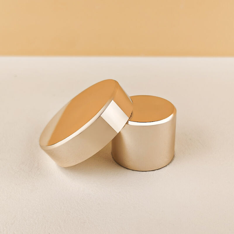 Großhandel Hochwertige Luxus Gold Hautpflege Glasflaschen HY-2455