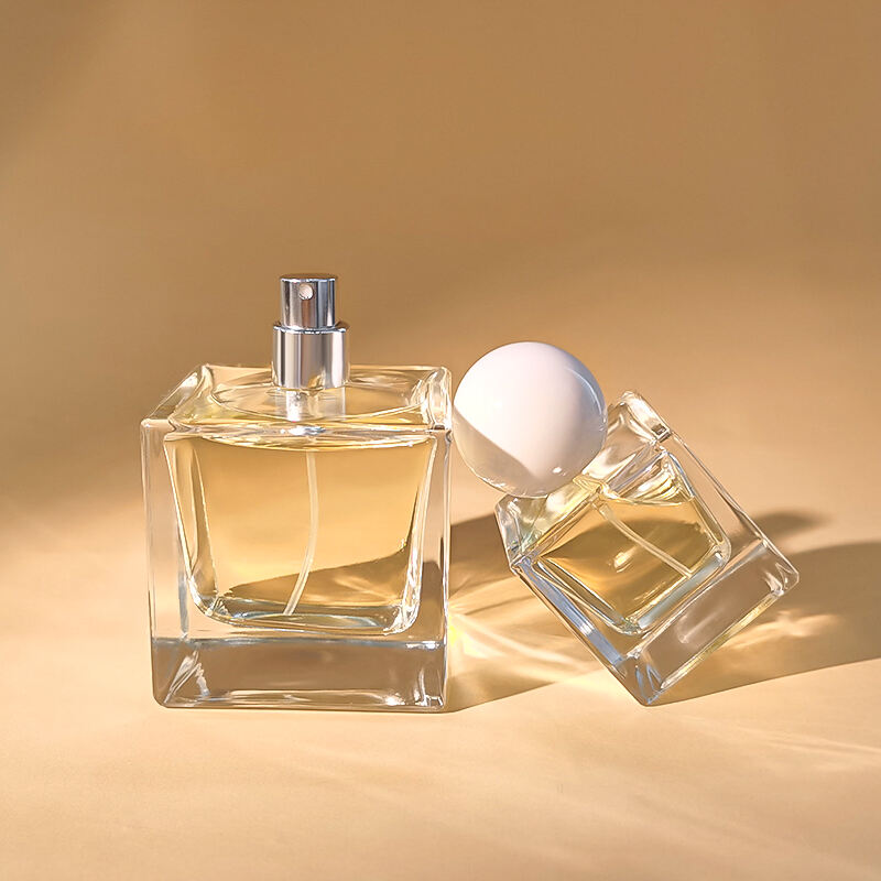 100ml 50ml 30ml individuell gestaltete Würfelglasparfümflaschen im Großhandel HY-P359