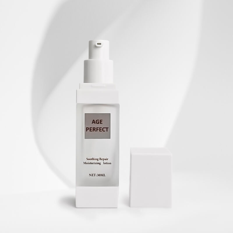 Tilpasset Private Label Glass Mat 15ml 30ml Creme Pumpeflaske Firkantet Tom Væskemake-up Flaske