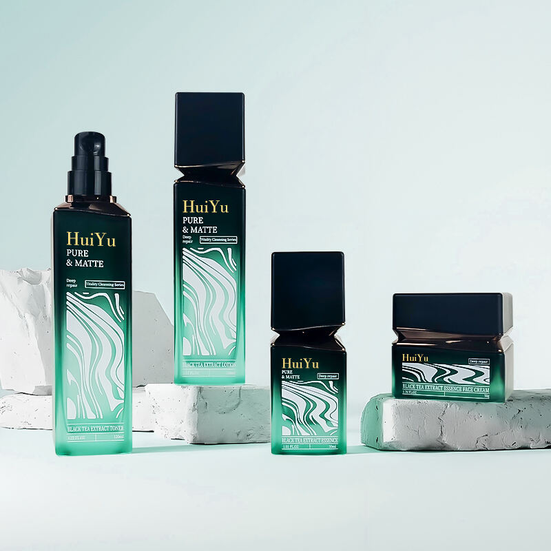 Glerflaska í grænu lit 100 ml 50 ml 30 ml ferningsform með flatkappa í svörtu, pakkning fyrir húðvörðun, sett fyrir emulsjón og lotion, glerflöskur með púmpu