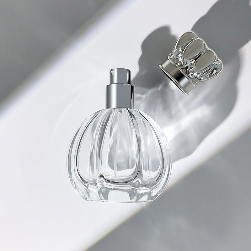 Fabrik Direktverkauf Hochwertige Klare Parfümsprayflaschen Nachgefüllt Fancy Unregelmäßiger Kürbisform Glasparfümflakon 50ml