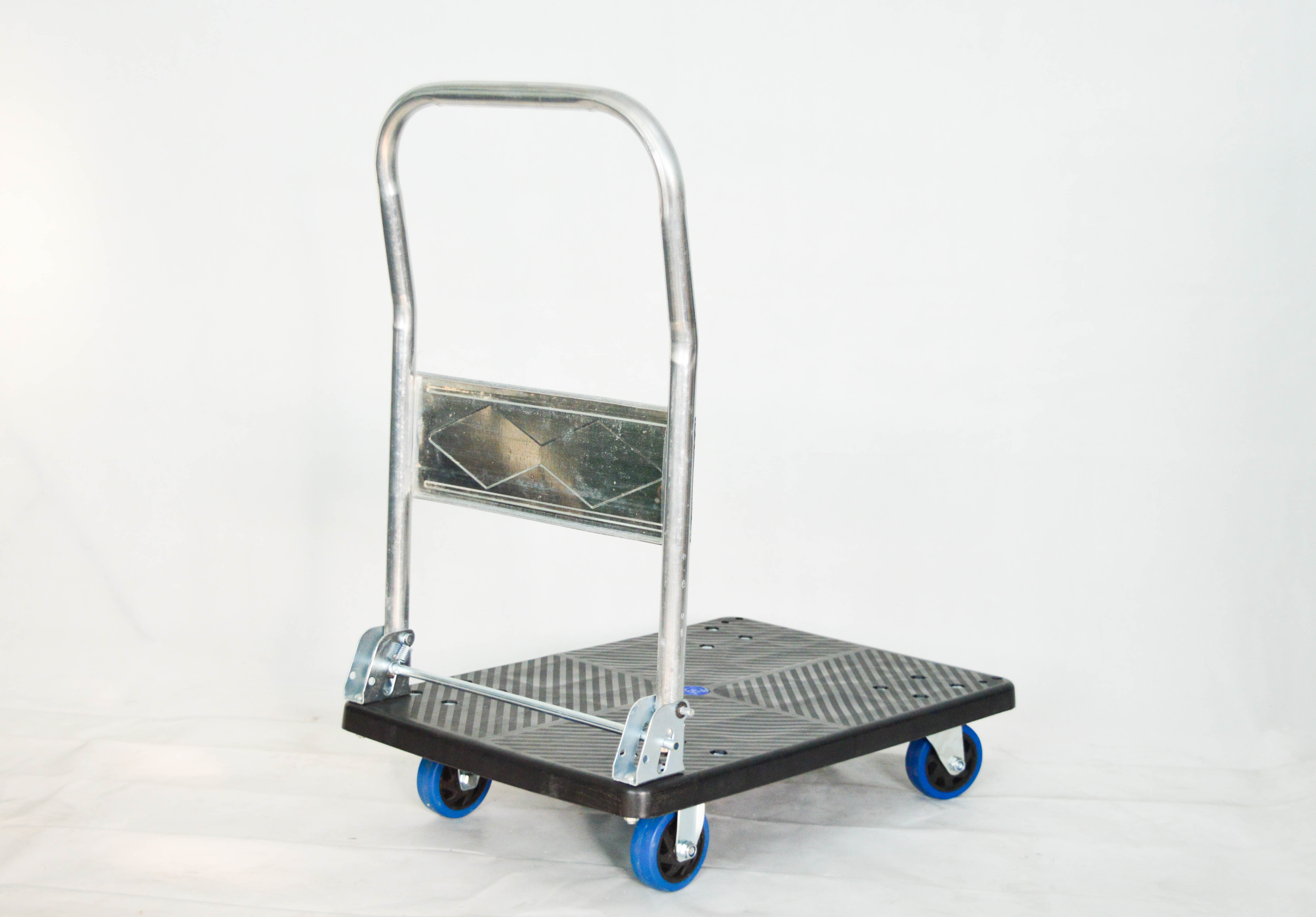 What Buying Factors Define a Galvanized Heavy Duty Shelving System?