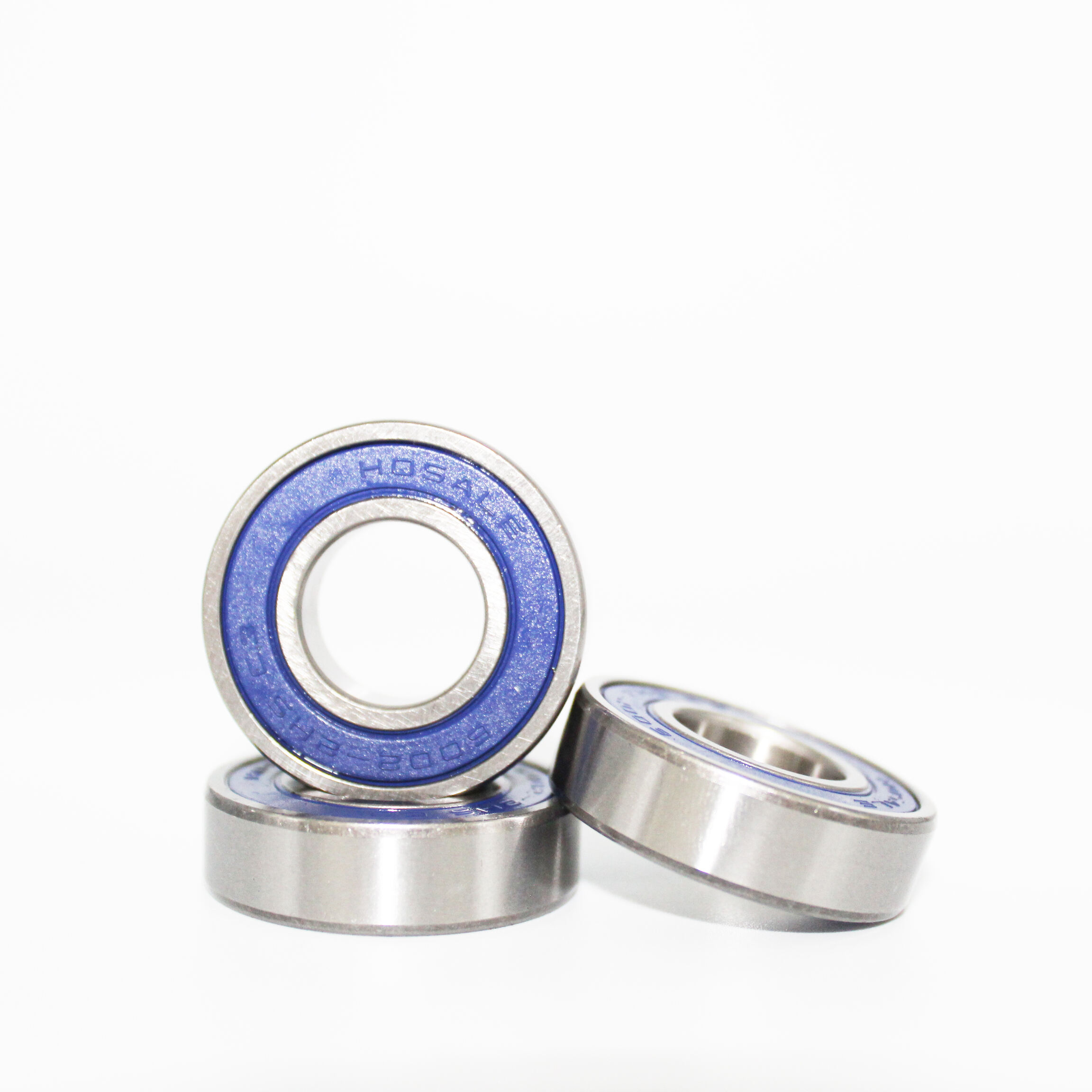 Comment les roulements de haute précision améliorent la précision des bras robotiques