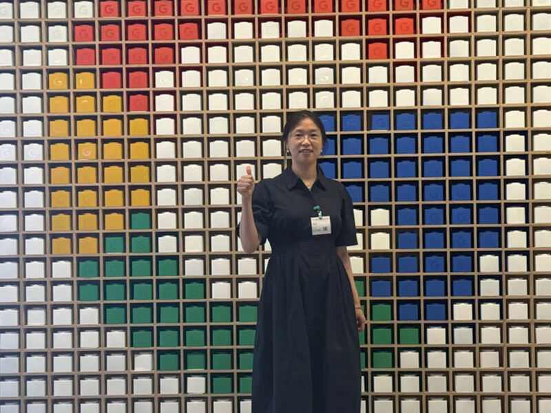 Visit and study at Google headquarters in Shanghai