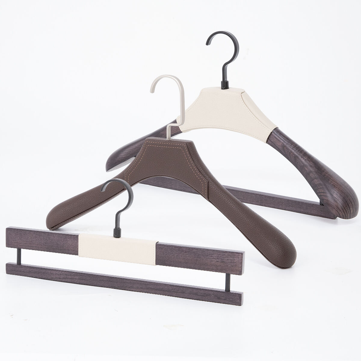 Hanger croen fagwr calfskin elegaidd