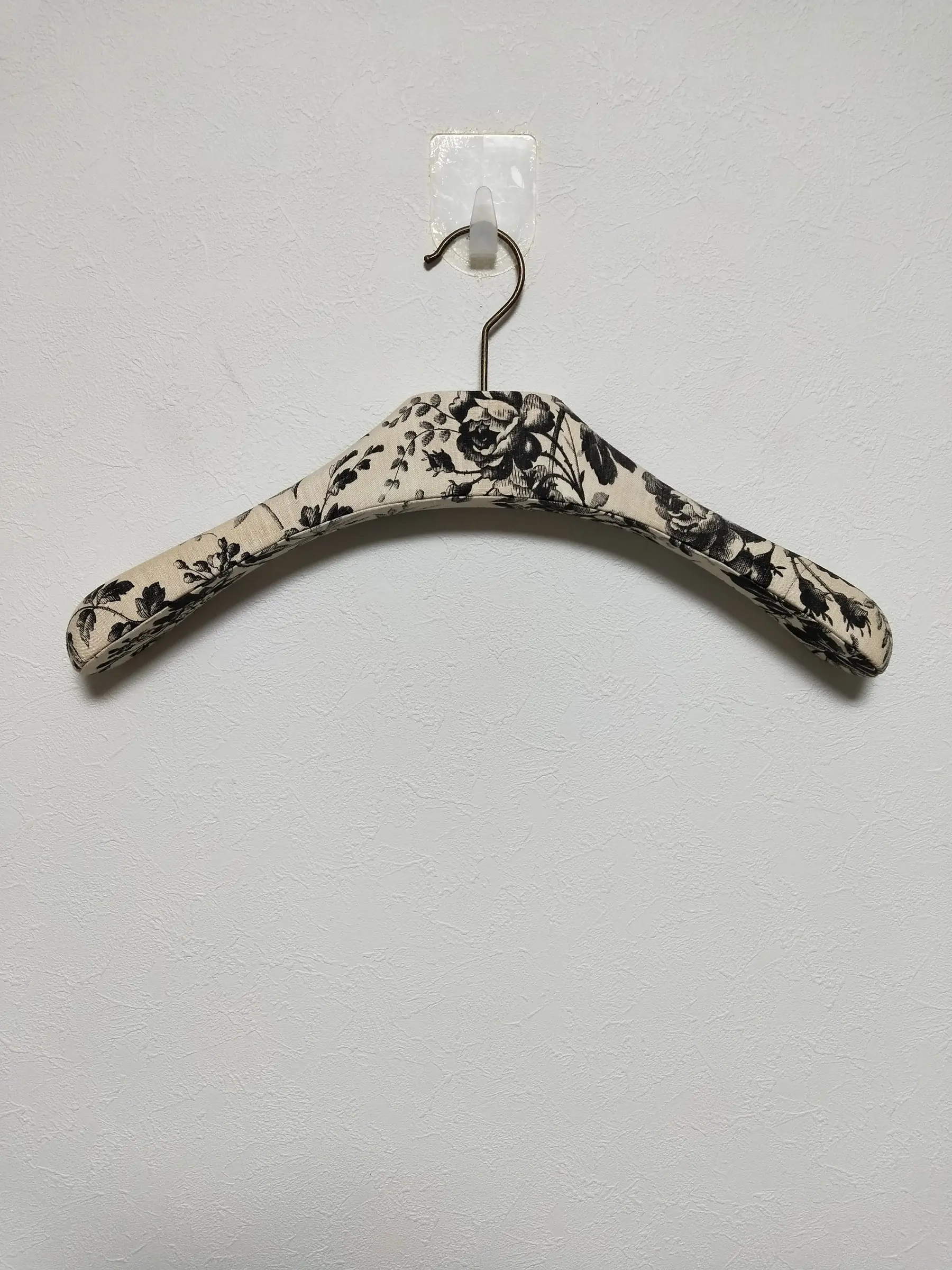 Luxury brand high-end plastic clothes hanger