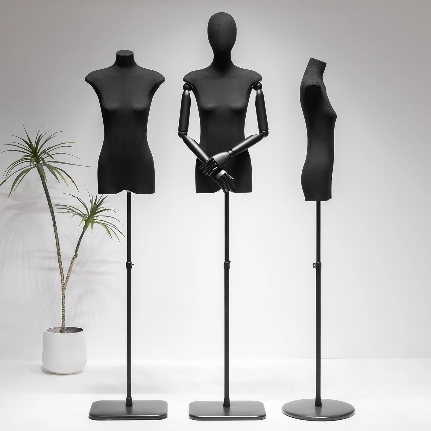 Customized half body mannequin with support