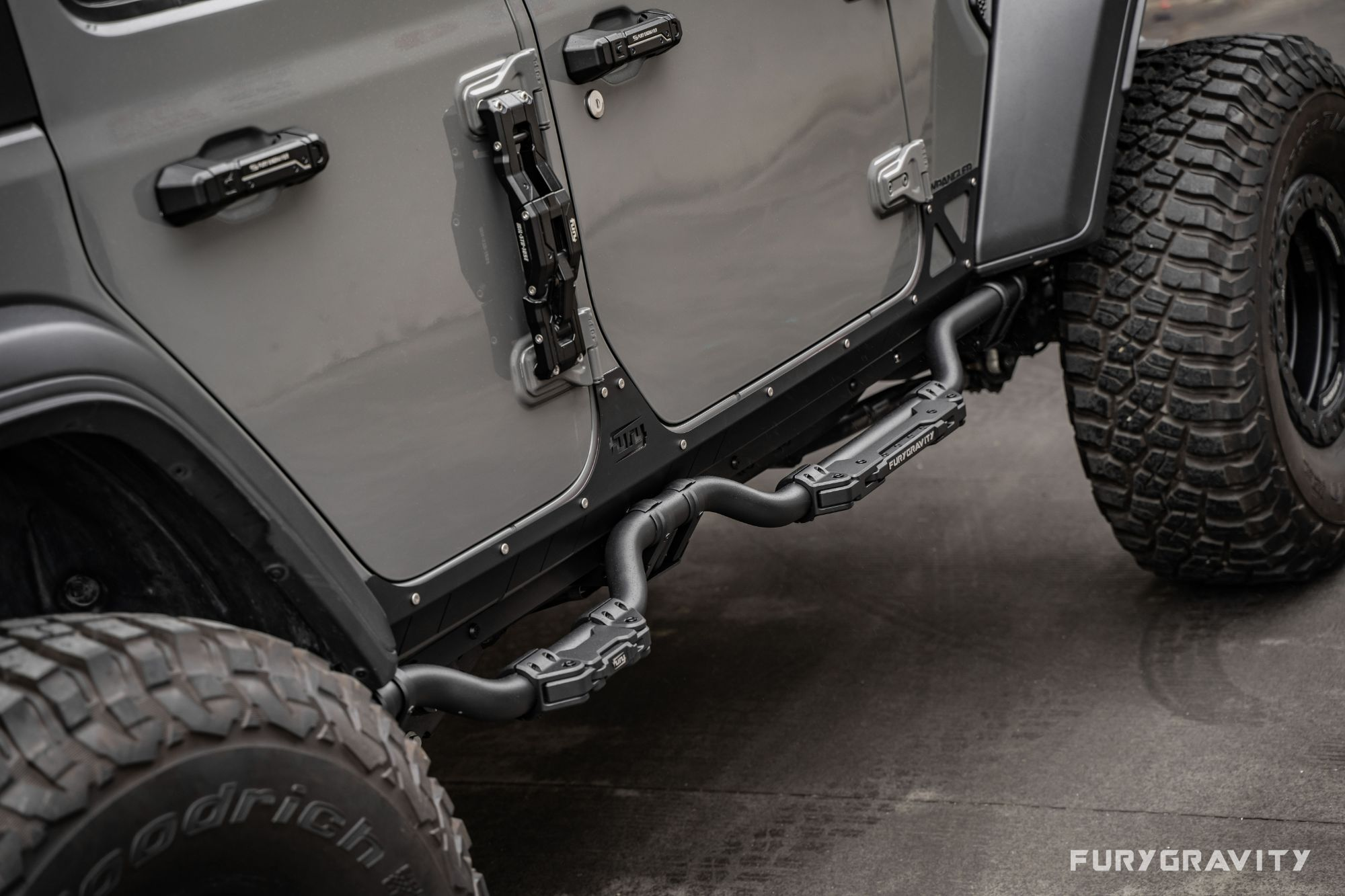 Os 5 principais fabricantes de estribos para jeep wrangler jk em Ruanda