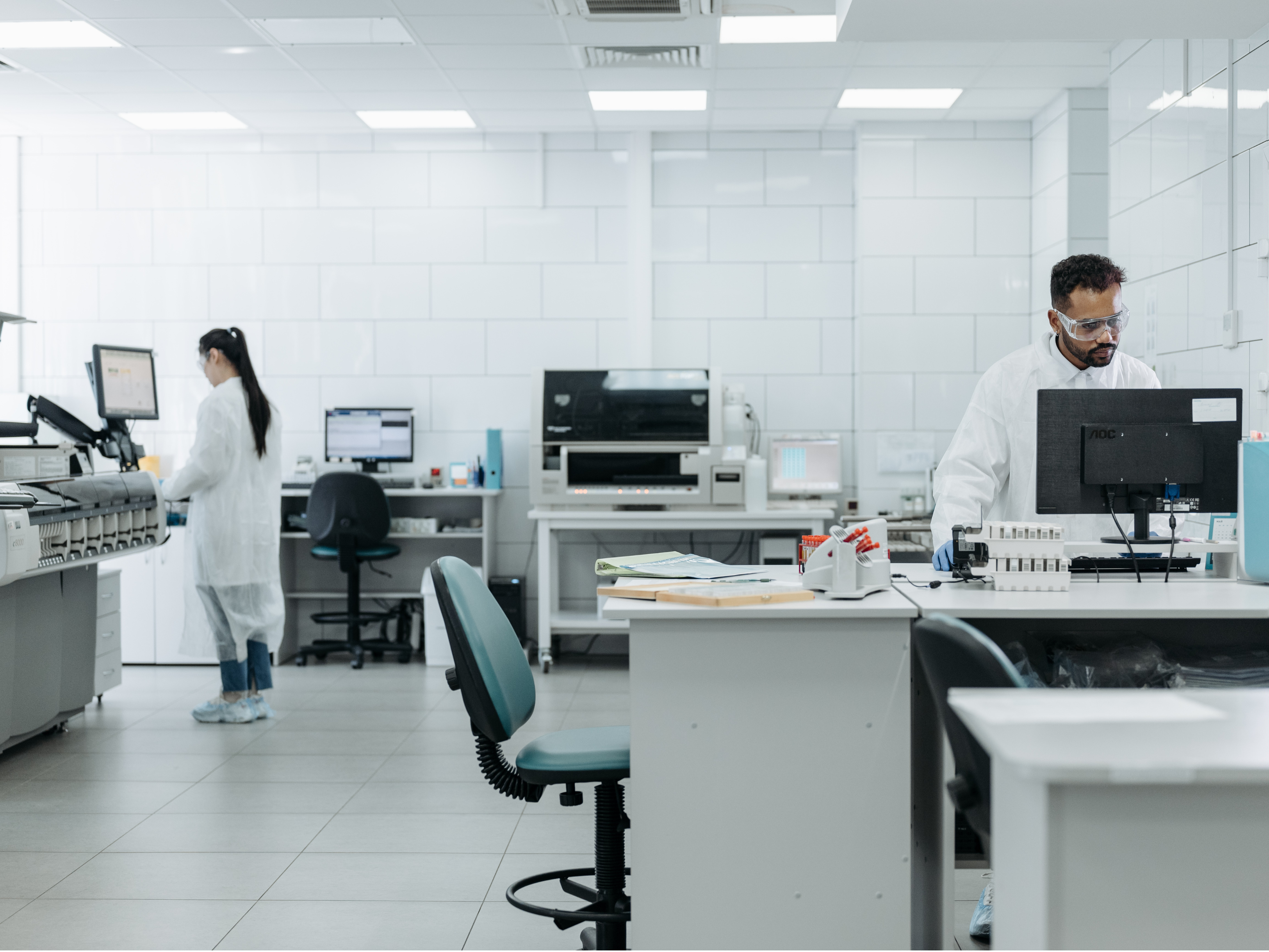 From Laboratory to Beauty Clinic: How LUMI Bridges Science and Aesthetics Through Light