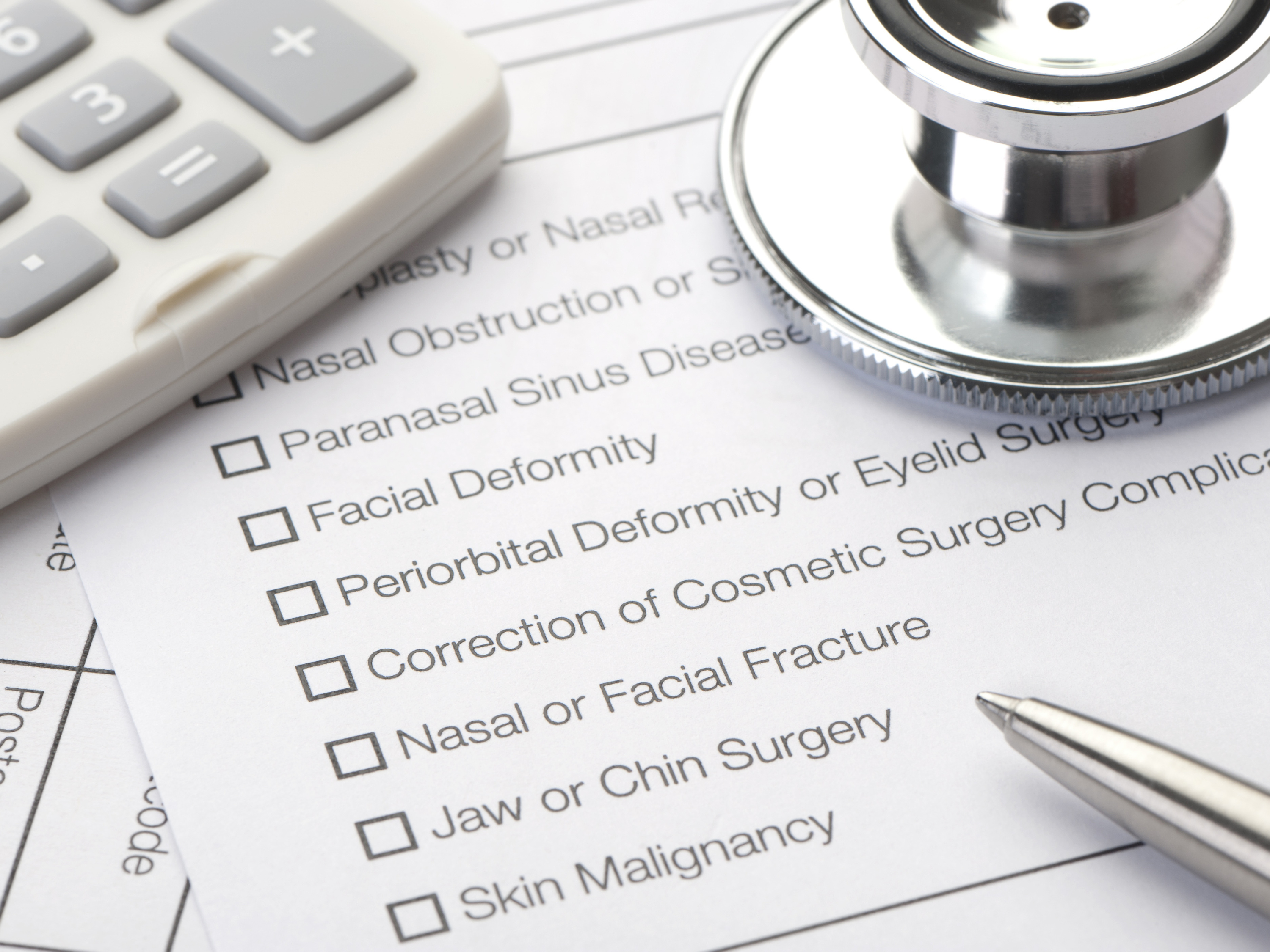 Light Meets Skincare: Integrating Photonic Therapy With Spot-Care Solutions