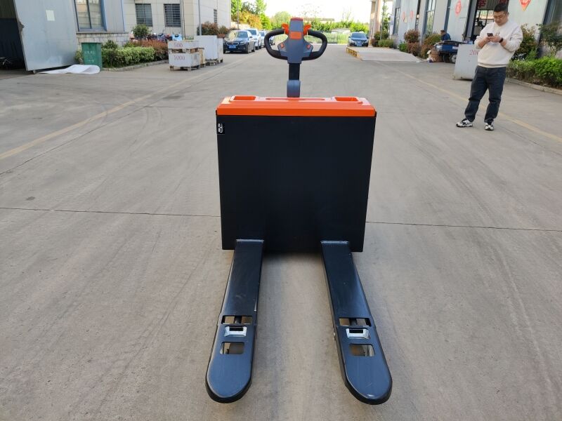 All You Need to Know About Electric Pallet Jacks