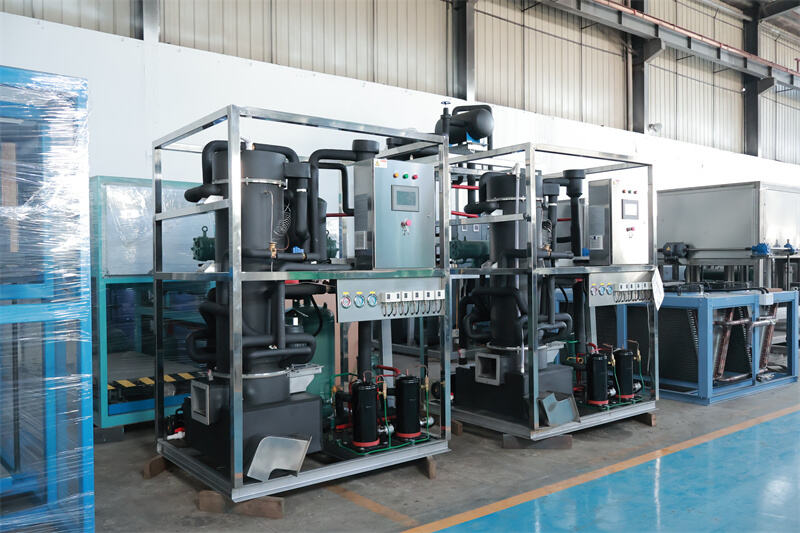4.1 1-ton tube ice machine.JPG