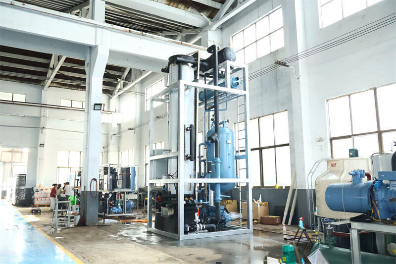 4.4 30-ton tube ice machine.JPG